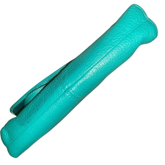 ▶️ COACH ◀️ PARK LEATHER LARGE FLAP WRISTLET
SILVER/TURQUOISE - Picture 8 of 13